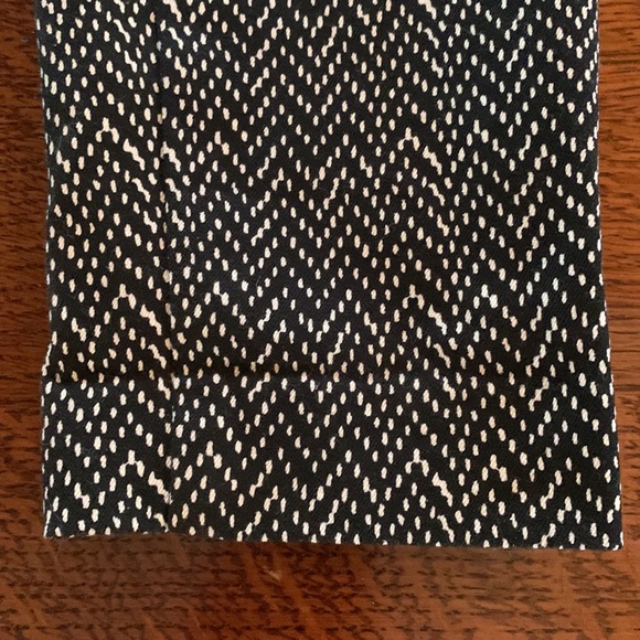 Gap Women’s Stretch Capri Pants - Picture 5 of 5